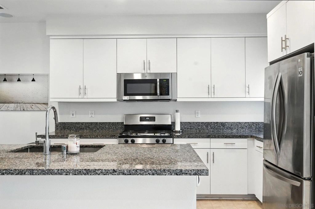 2275 Element Way 4, Chula Vista, CA 91915