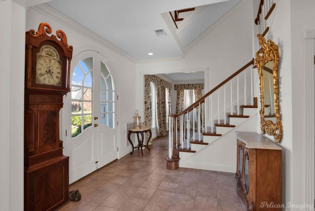 527 Canterbury Lane, Bossier City, LA 71111