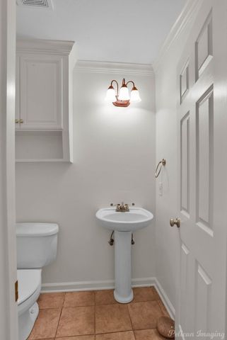 527 Canterbury Lane, Bossier City, LA 71111