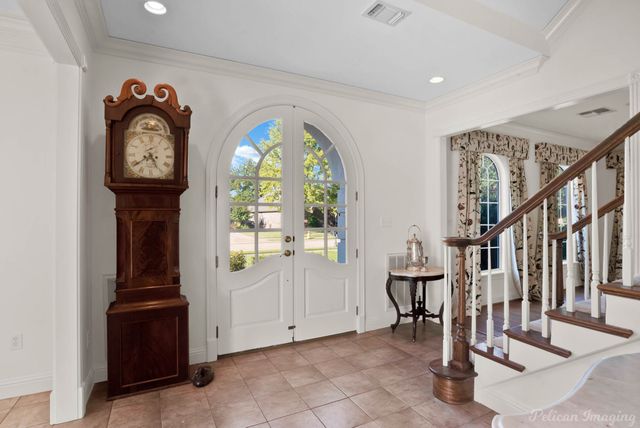 527 Canterbury Lane, Bossier City, LA 71111