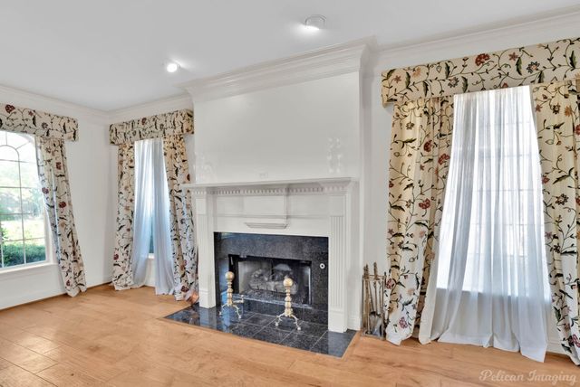 527 Canterbury Lane, Bossier City, LA 71111