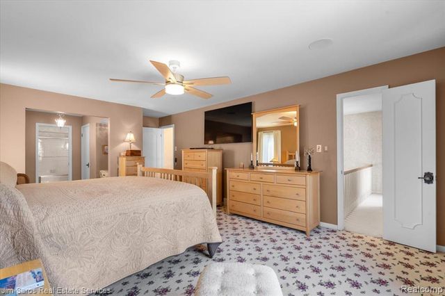 75 S Duval Road, Grosse Pointe Shores, MI 48236