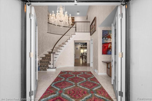 75 S Duval Road, Grosse Pointe Shores, MI 48236