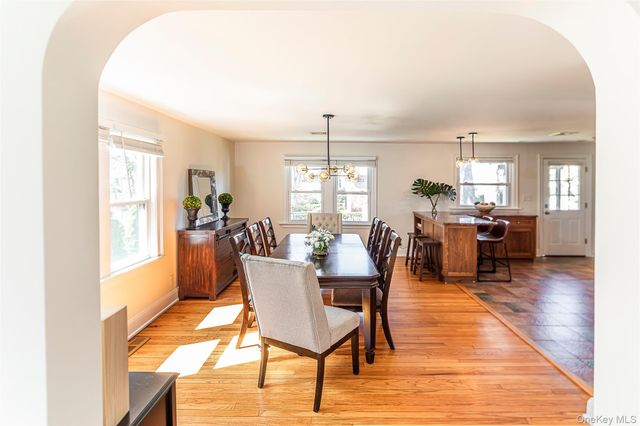 459 Bronxville Road, Bronxville, NY 10708