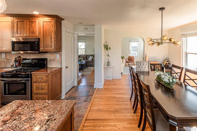 459 Bronxville Road, Bronxville, NY 10708