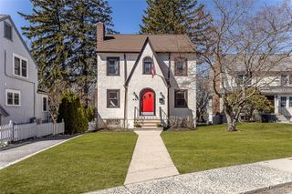 459 Bronxville Road, Bronxville, NY 10708