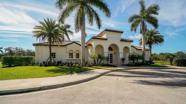 112 SE VIA TIRSO, Port St Lucie, FL 34952