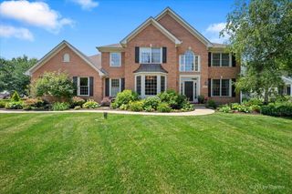 1401 Stag Trail, Cary, IL 60013