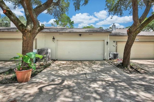 652 N Eldridge Parkway, Houston, TX 77079