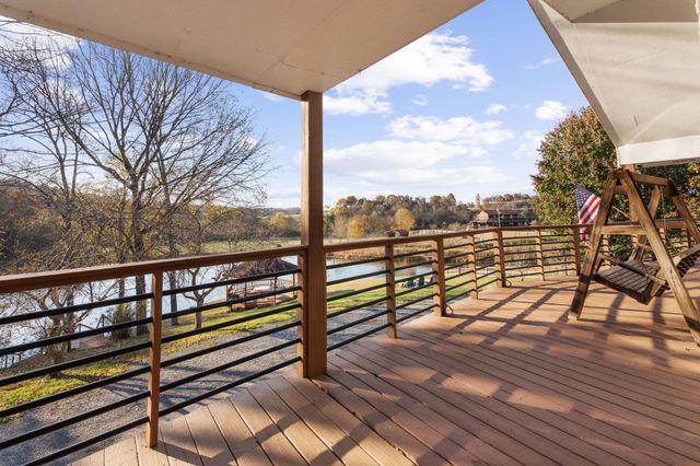 3721 S Hyde Rd, Springfield, TN 37172