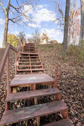 3721 S Hyde Rd, Springfield, TN 37172