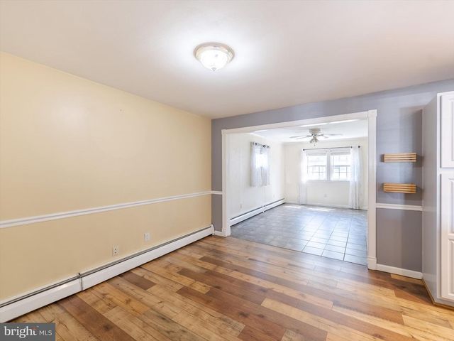 51 JUNEWOOD DR, Levittown, PA 19055