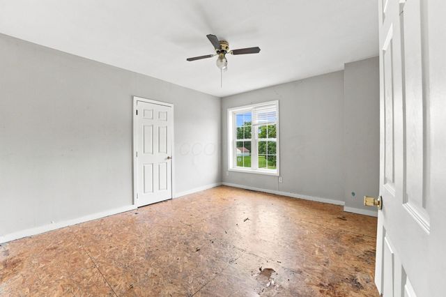 879 Sullivant Avenue, Columbus, OH 43223