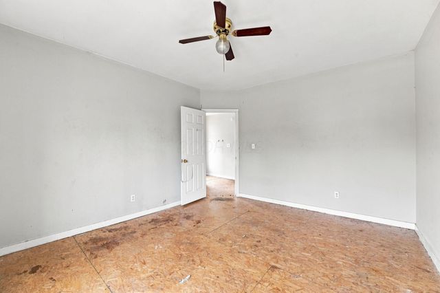 879 Sullivant Avenue, Columbus, OH 43223