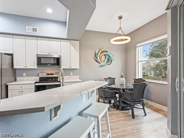 6021 Jonathans Bay CIR 302, Fort Myers, FL 33908