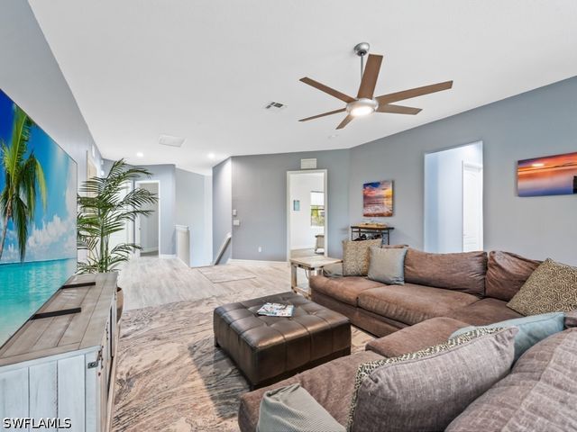 6021 Jonathans Bay CIR 302, Fort Myers, FL 33908