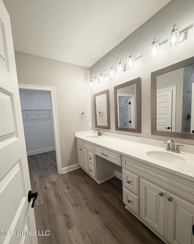 6753 Maurepas Circle, Ocean Springs, MS 39564