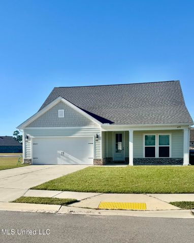 6753 Maurepas Circle, Ocean Springs, MS 39564