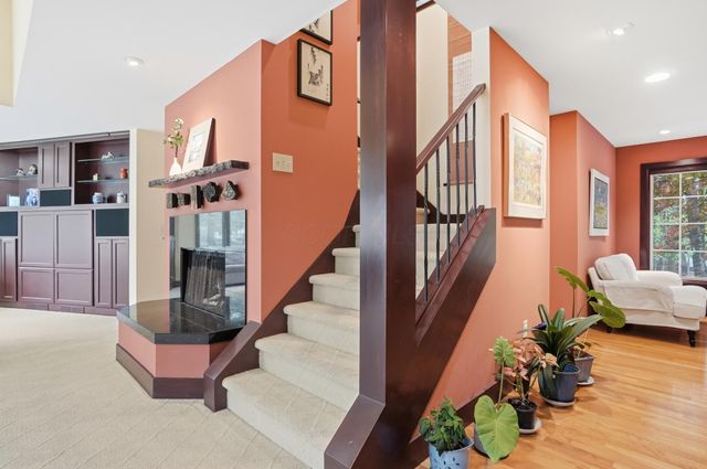 52 Beech Ridge Drive, Powell, OH 43065