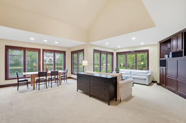 52 Beech Ridge Drive, Powell, OH 43065