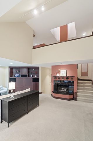 52 Beech Ridge Drive, Powell, OH 43065
