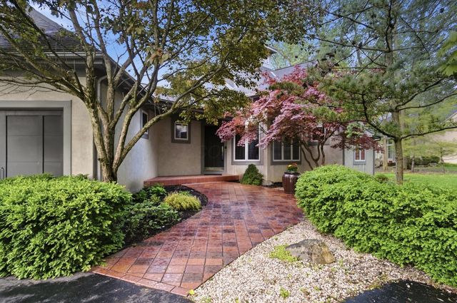 52 Beech Ridge Drive, Powell, OH 43065