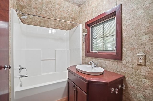 52 Beech Ridge Drive, Powell, OH 43065