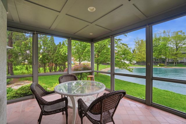 52 Beech Ridge Drive, Powell, OH 43065