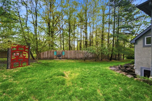 52 Beech Ridge Drive, Powell, OH 43065