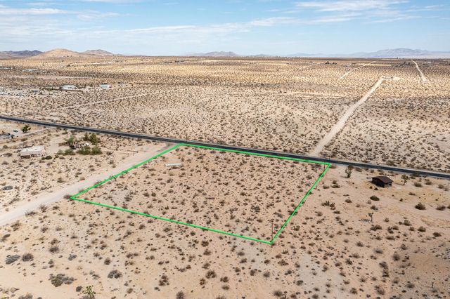 62121 Aberdeen Drive, Joshua Tree, CA 92252