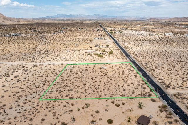 62121 Aberdeen Drive, Joshua Tree, CA 92252