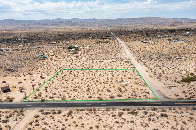 62121 Aberdeen Drive, Joshua Tree, CA 92252