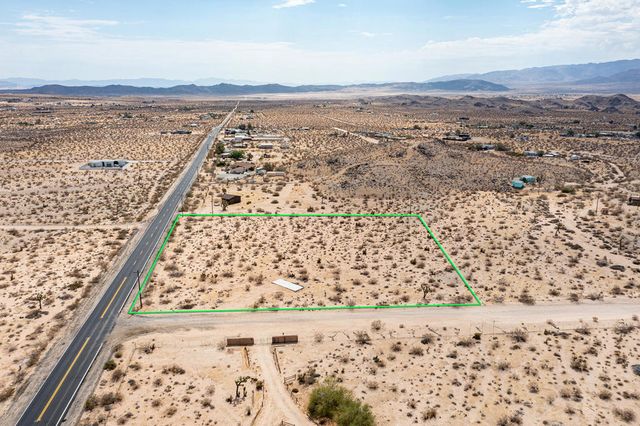 62121 Aberdeen Drive, Joshua Tree, CA 92252