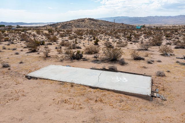 62121 Aberdeen Drive, Joshua Tree, CA 92252
