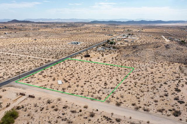 62121 Aberdeen Drive, Joshua Tree, CA 92252