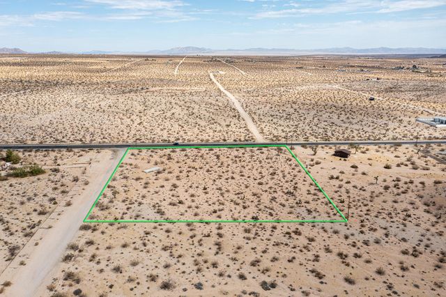 62121 Aberdeen Drive, Joshua Tree, CA 92252