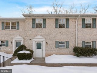 21 CAVENDISH DR, Ambler, PA 19002