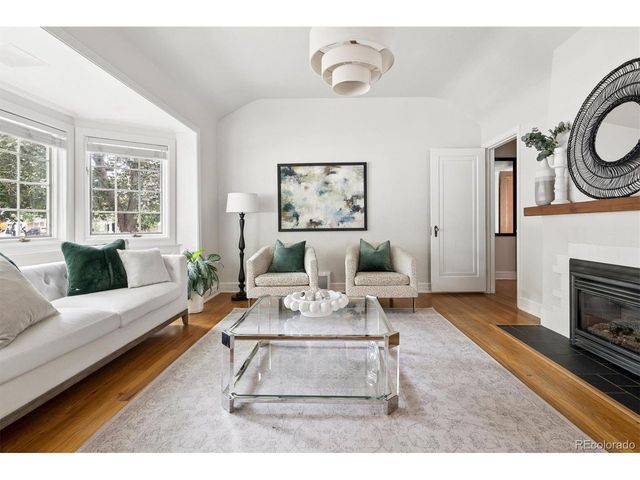 450 Elm St, Denver, CO 80220