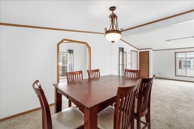 801 Nottingham Drive, Exeter, NH 03833