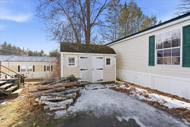 801 Nottingham Drive, Exeter, NH 03833