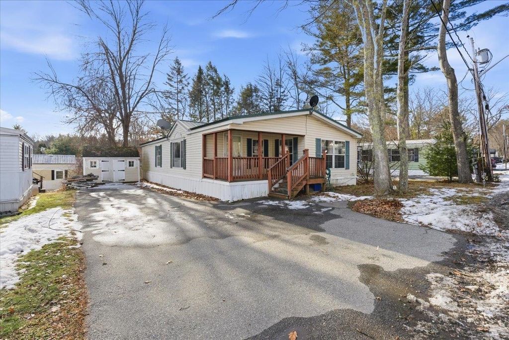 801 Nottingham Drive, Exeter, NH 03833