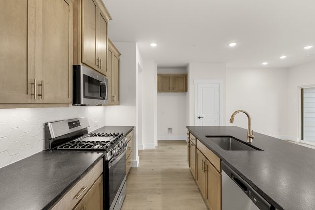 8852 Enclave Way, Northlake, TX 76262