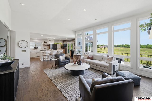 7510 San Mateo Lane, Lincoln, NE 68516