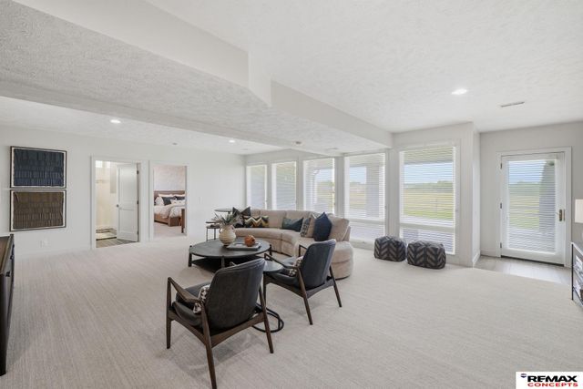 7510 San Mateo Lane, Lincoln, NE 68516