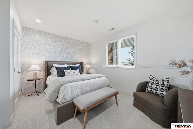 7510 San Mateo Lane, Lincoln, NE 68516
