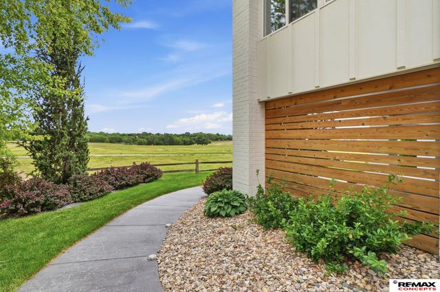 7510 San Mateo Lane, Lincoln, NE 68516