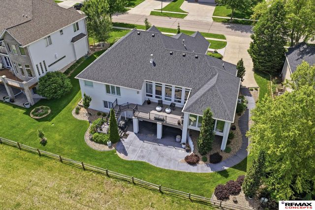 7510 San Mateo Lane, Lincoln, NE 68516