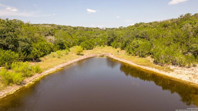 230 Marshall Dr, Kerrville, TX 78028
