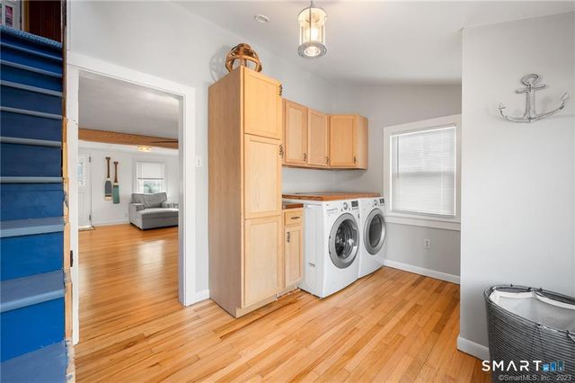 121 Shore Road, Waterford, CT 06385
