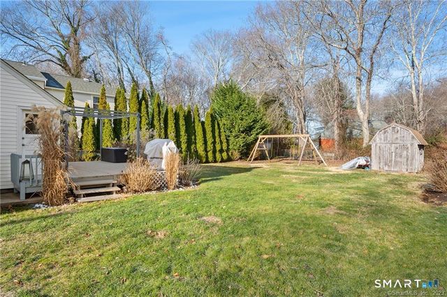 121 Shore Road, Waterford, CT 06385